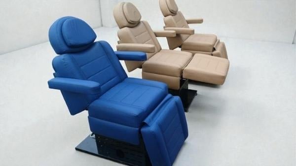 4 Motorlu Full Otomatik Klinik ve Cilt Bakım Yatağı - Trendelenburg Hareketli Profesyonel Sedye - Profesyonel spa ve wellness ekipmanı
