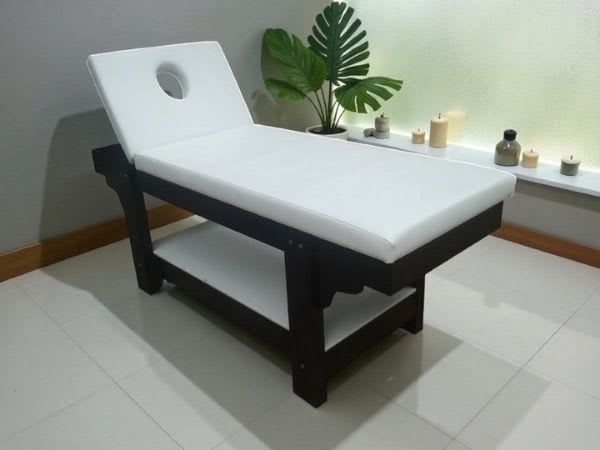 Baş Kısmı Kalkan Kademeli Masaj Masası - Profesyonel spa ve wellness ekipmanı