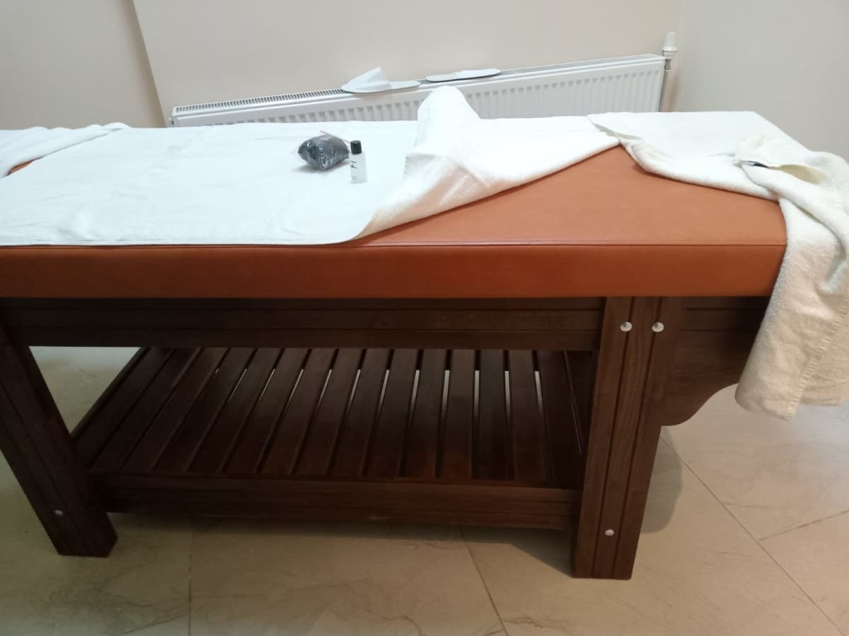 Izgaralı Profesyonel Ahşap Masaj Yatağı - Profesyonel spa ve wellness ekipmanı