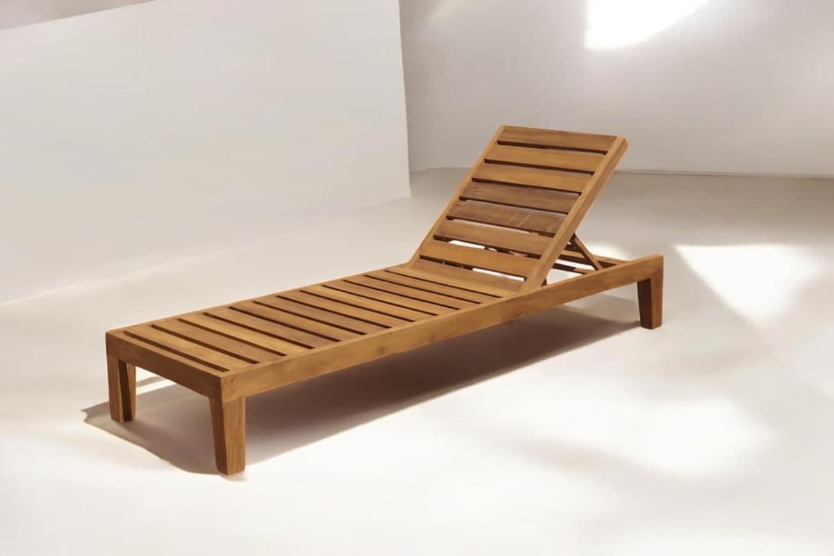 Profesyonel Ahşap Spa ve Havuz Şezlongu (Kademeli Sırt Ayarlı) - Profesyonel spa ve wellness ekipmanı
