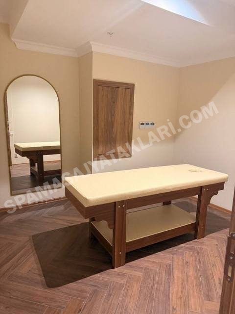 Alt Raflı ve Sabit Masaj Yatağı